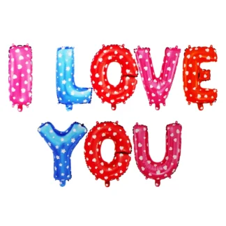 Set aranjament baloane litere I Love You, multicolor cu inimioare